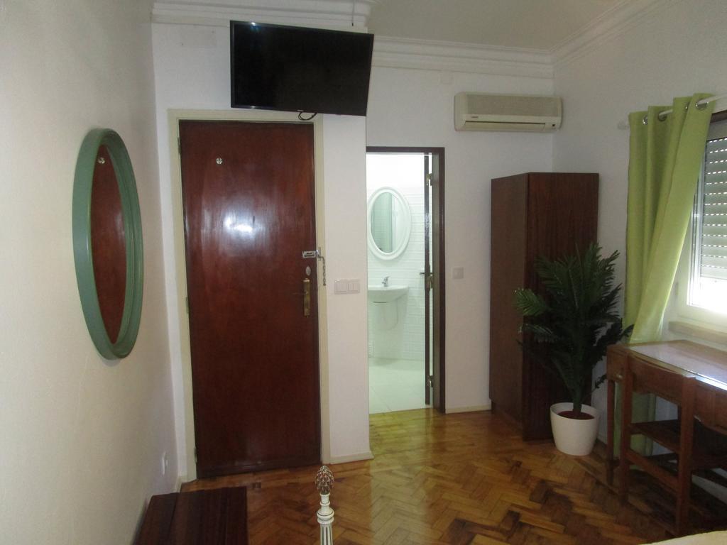 Pensao Residencial Luanda 호텔 토마르 외부 사진