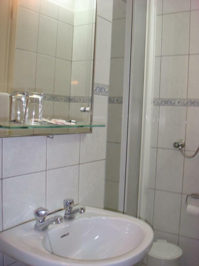 Pensao Residencial Luanda 호텔 토마르 외부 사진
